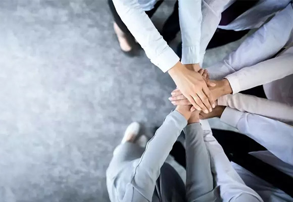 關(guān)愛(ài)員工